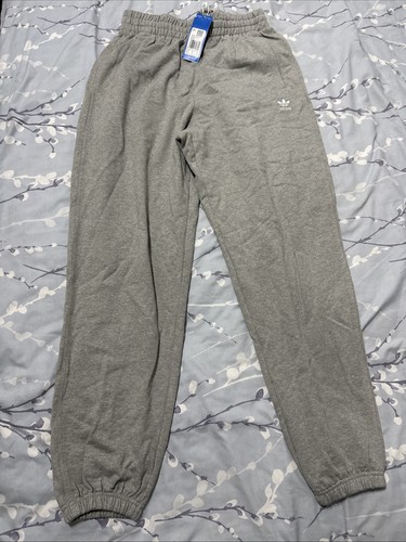Adidas size ess joggers - size, m